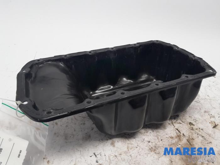 Gebruikte Carterpan Peugeot 208 I (CA/CC/CK/CL) 1.6 Vti 16V Prijs € 24,99 Margeregeling aangeboden door Maresia Parts