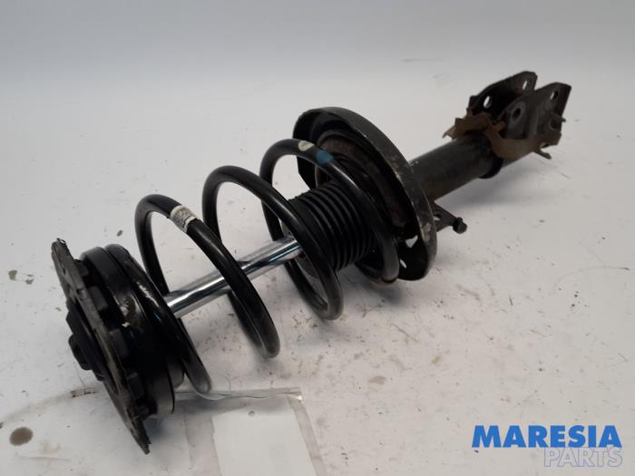 RENAULT Scenic 3 generation (2009-2015) Front Right Shock Absorber 543020017R 25182467
