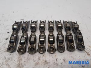 Gebruikte Tuimelaar Peugeot 208 I (CA/CC/CK/CL) 1.6 Vti 16V Prijs € 25,00 Margeregeling aangeboden door Maresia Parts