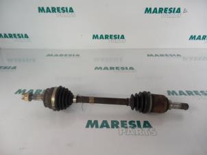Gebruikte Aandrijfas links-voor Fiat Punto I (176) 60 1.2 S,SX,Selecta Prijs € 35,00 Margeregeling aangeboden door Maresia Parts