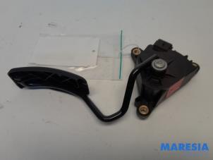 Gebruikte Gaspedaalpositie Sensor Renault Zoé (AG) R90 Prijs € 25,00 Margeregeling aangeboden door Maresia Parts