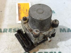 Gebruikte ABS Pomp Fiat Stilo MW (192C) 1.6 16V Prijs € 75,00 Margeregeling aangeboden door Maresia Parts