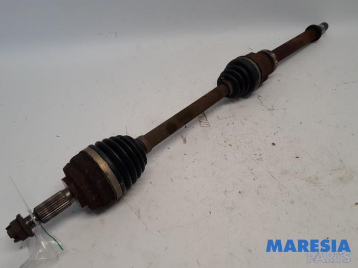 RENAULT Scenic 3 generation (2009-2015) Front Right Driveshaft 8200725504 25182816