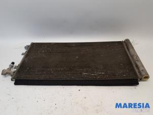 Gebruikte Airco Condensor Renault Scénic III (JZ) 1.4 16V TCe 130 Prijs € 50,00 Margeregeling aangeboden door Maresia Parts