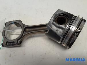 Gebruikte Drijfstang Renault Trafic (1FL/2FL/3FL/4FL) 1.6 dCi 90 Prijs € 90,75 Inclusief btw aangeboden door Maresia Parts