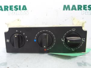 Gebruikte Chaufage Bedieningspaneel Citroen Berlingo 1.9 Di Prijs € 25,00 Margeregeling aangeboden door Maresia Parts