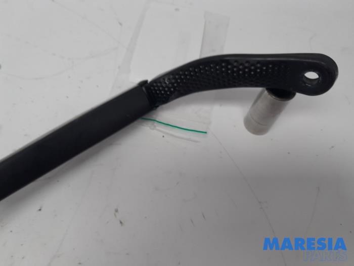 PEUGEOT 307 1 generation (2001-2008) Front Wiper Arms 1635455080 25183567