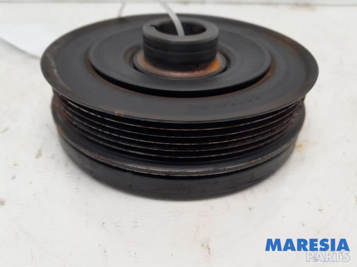 Gebruikte Poelie Krukas Alfa Romeo Giulia (952) 2.0 T 16V Veloce Prijs € 75,00 Margeregeling aangeboden door Maresia Parts