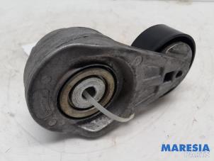 Gebruikte Spanrol Multiriem Alfa Romeo Giulia (952) 2.0 T 16V Veloce Prijs € 25,00 Margeregeling aangeboden door Maresia Parts