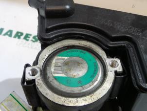 Gebruikte Pomp Servo Peugeot 206 (2A/C/H/J/S) 1.9 D Prijs € 50,00 Margeregeling aangeboden door Maresia Parts