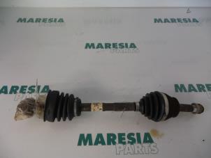 Gebruikte Steekas links-voor Fiat Palio Weekend (178D) 1.6 16V Prijs € 30,00 Margeregeling aangeboden door Maresia Parts