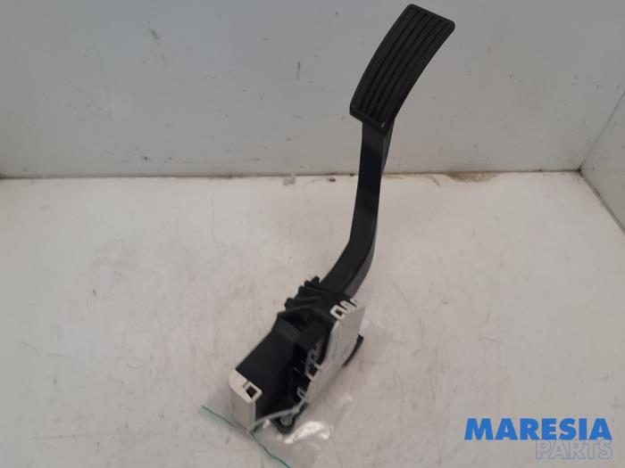 Gebruikte Gaspedaalpositie Sensor Fiat Ducato (250) 2.3 D 130 Multijet Prijs € 60,50 Inclusief btw aangeboden door Maresia Parts