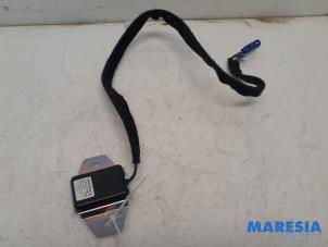 Gebruikte GPS Antenne Fiat Ducato (250) 2.3 D 130 Multijet Prijs € 24,20 Inclusief btw aangeboden door Maresia Parts