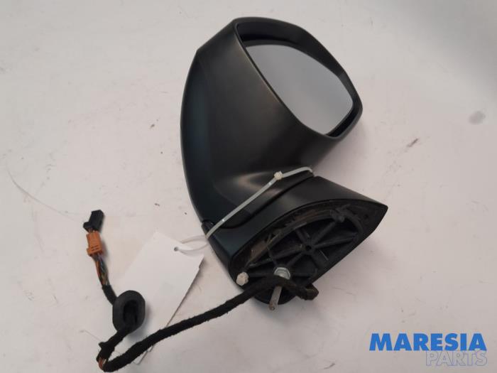 PEUGEOT 3008 1 generation (2010-2016) Right Side Wing Mirror 8153ZG 25185428