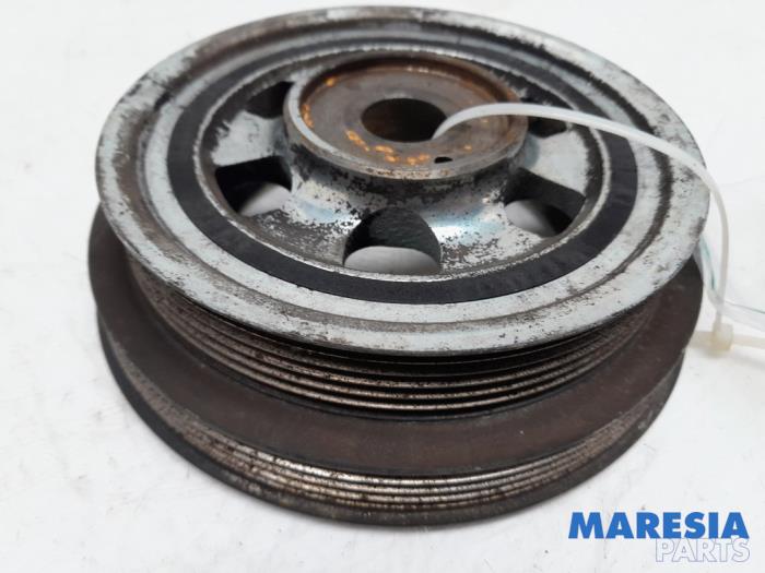 Gebruikte Poelie Krukas Peugeot Boxer (U9) 3.0 HDi 160 Euro 4 Prijs € 72,60 Inclusief btw aangeboden door Maresia Parts