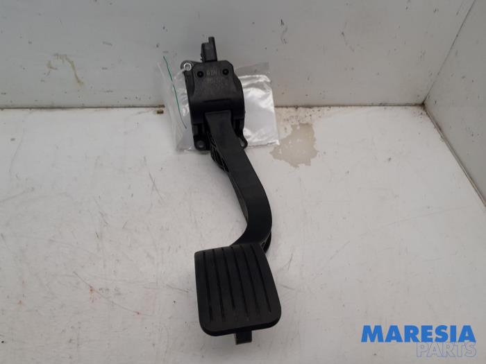 Gebruikte Gaspedaalpositie Sensor Peugeot 3008 I (0U/HU) 1.6 VTI 16V Prijs € 30,00 Margeregeling aangeboden door Maresia Parts