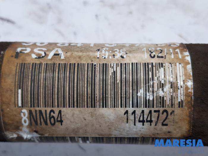 Aandrijfas links-voor Peugeot 3008 I 1.6 VTI 16V - 3272LG 5FS 20DP56