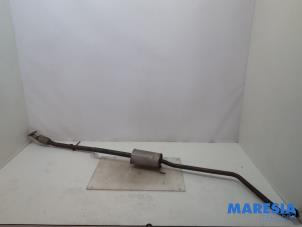 Gebruikte Uitlaat Middendemper Opel Karl 1.0 12V Prijs € 99,00 Margeregeling aangeboden door Maresia Parts