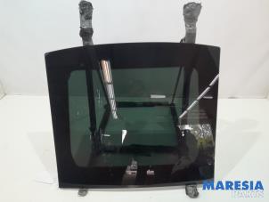 Gebruikte Schuifdak Alfa Romeo Giulietta (940) 1.4 TB 16V Prijs € 350,00 Margeregeling aangeboden door Maresia Parts