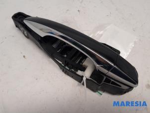 Gebruikte Portiergreep 4Deurs rechts-achter Citroen C4 Picasso (3D/3E) 1.6 16V THP 155 Prijs € 40,00 Margeregeling aangeboden door Maresia Parts