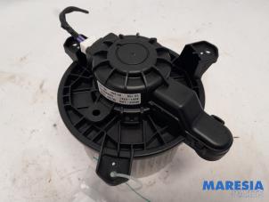 Gebruikte Blower Opel Karl 1.0 12V Prijs € 40,00 Margeregeling aangeboden door Maresia Parts