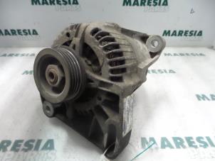 Gebruikte Dynamo Fiat Punto I (176) 55 1.1 Prijs € 35,00 Margeregeling aangeboden door Maresia Parts