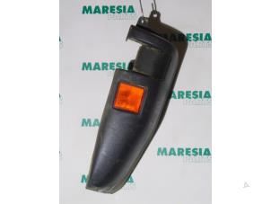 Gebruikte Bumperdeel rechts-achter Peugeot Boxer (230L) 2.5D 270C 12V Prijs € 35,00 Margeregeling aangeboden door Maresia Parts