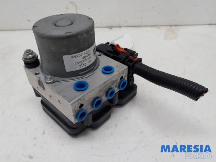 Gebruikte ABS Pomp Opel Karl 1.0 12V Prijs € 85,00 Margeregeling aangeboden door Maresia Parts