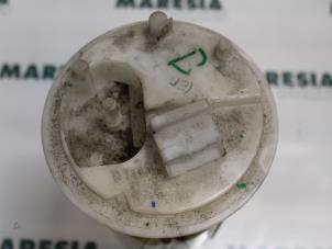 Gebruikte Tank element Pomp Fiat Stilo (192A/B) 1.6 16V 3-Drs. Prijs € 20,00 Margeregeling aangeboden door Maresia Parts