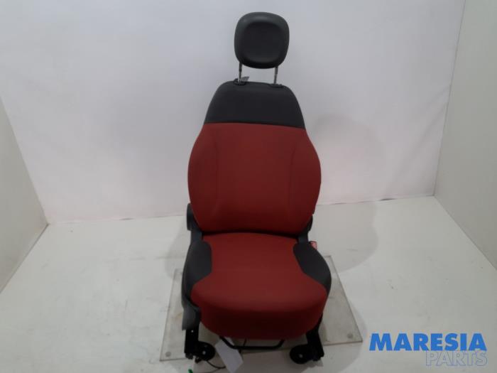 FIAT Front Right Seat 51911035 25185113
