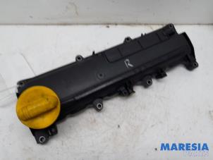 Gebruikte Kleppendeksel Renault Kangoo Express (FW) 1.5 dCi 85 Prijs € 42,35 Inclusief btw aangeboden door Maresia Parts