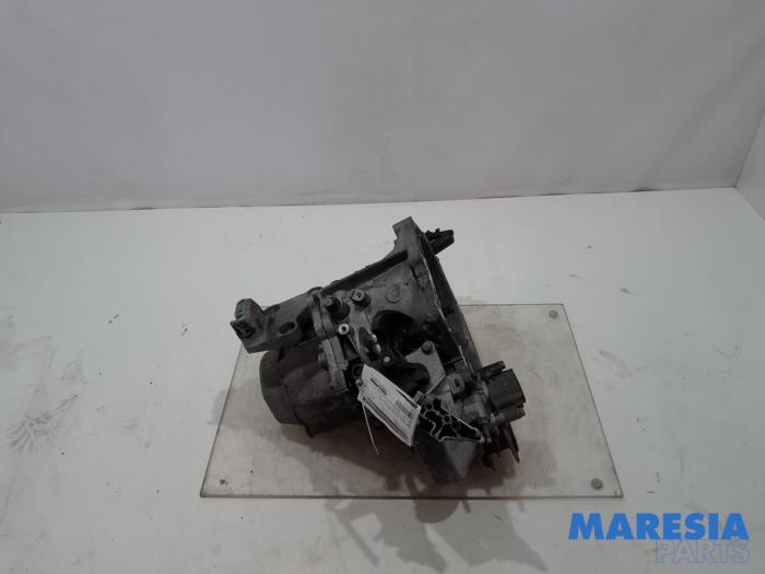 Gebruikte Versnellingsbak Citroen C4 Grand Picasso (3A) 1.6 16V VTi 120 Prijs € 800,00 Margeregeling aangeboden door Maresia Parts