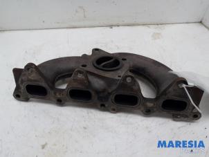 Gebruikte Uitlaatspruitstuk Renault Laguna III Estate (KT) 2.0 Turbo 16V GT Prijs € 75,00 Margeregeling aangeboden door Maresia Parts