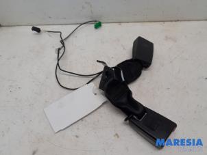 Gebruikte Veiligheidsgordel Insteek midden-achter Fiat Panda/Pandina (312) 1.2 69 Prijs € 40,00 Margeregeling aangeboden door Maresia Parts