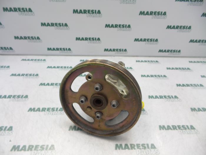 Gebruikte Pomp Servo Peugeot 306 (7A/C/S) 1.4 XN,XR,XA,XRA Prijs € 40,00 Margeregeling aangeboden door Maresia Parts