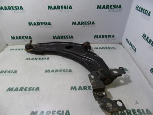 Gebruikte Draagarm onder links-voor Fiat Strada (178/278) 1.2 Prijs € 45,00 Margeregeling aangeboden door Maresia Parts