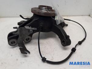 Gebruikte Fusee rechts-voor Citroen Jumpy 1.5 Blue HDi 120 Prijs € 127,05 Inclusief btw aangeboden door Maresia Parts