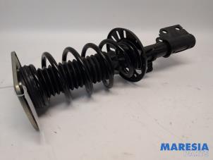 Gebruikte Schokdemperpoot links-voor Citroen Jumpy 1.5 Blue HDi 120 Prijs € 90,75 Inclusief btw aangeboden door Maresia Parts