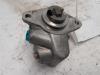 Stuurbekrachtiging Pomp van een Iveco New Daily III 40C13 2000