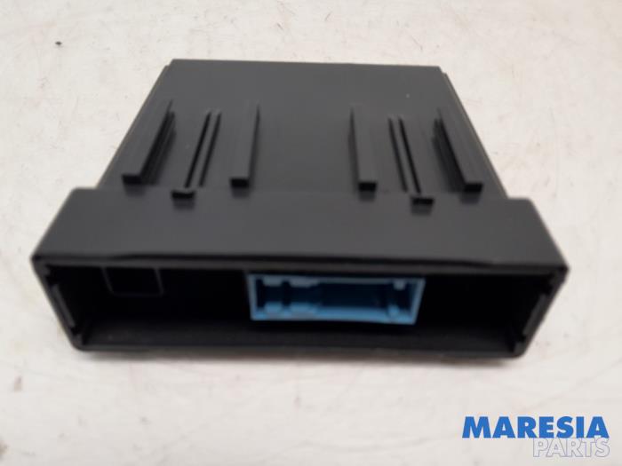 Gebruikte Computer Diversen Citroen C4 Grand Picasso (3A) 1.6 16V VTi 120 Prijs € 50,00 Margeregeling aangeboden door Maresia Parts