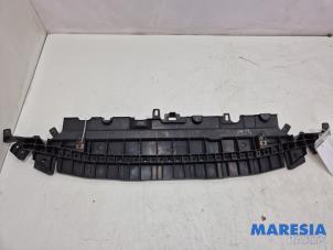 Gebruikte Bumperbalk voor Citroen DS3 (SA) 1.6 16V VTS THP 155 Prijs € 20,00 Margeregeling aangeboden door Maresia Parts