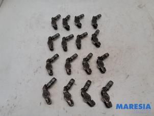 Gebruikte Tuimelaar Opel Combo 1.3 CDTI 16V ecoFlex Prijs € 72,60 Inclusief btw aangeboden door Maresia Parts