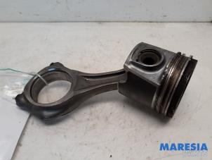 Gebruikte Drijfstang Fiat Ducato (250) 2.3 D 130 Multijet Prijs € 119,79 Inclusief btw aangeboden door Maresia Parts