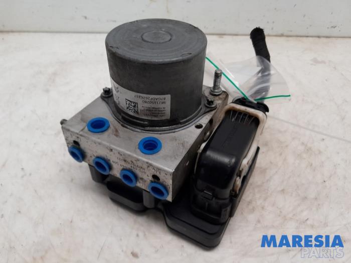 Gebruikte ABS Pomp Peugeot Expert (V1/VA/VB/VE/VF/VT/VY) 1.6 Blue HDi 95 16V Prijs € 235,95 Inclusief btw aangeboden door Maresia Parts