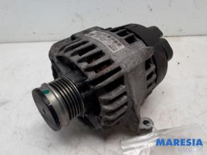Gebruikte Alternator Fiat Punto III (199) 0.9 TwinAir Turbo 100 Prijs € 49,50 Margeregeling aangeboden door Maresia Parts