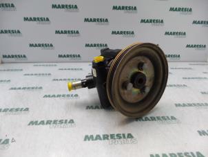 Gebruikte Pomp Servo Fiat Punto I (176) 60 1.2 i.e. Selecta Prijs € 40,00 Margeregeling aangeboden door Maresia Parts