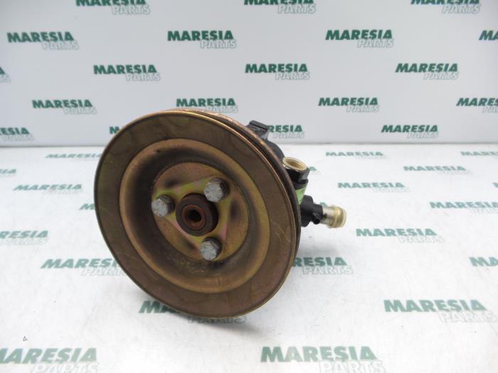 Gebruikte Servopomp Fiat Punto I (176) 90 1.6 Sporting Prijs € 50,00 Margeregeling aangeboden door Maresia Parts