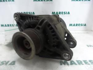 Gebruikte Dynamo Fiat Marea (185AX) 1.9 Tds 100 ELX Prijs € 40,00 Margeregeling aangeboden door Maresia Parts