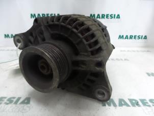 Gebruikte Dynamo Fiat Marea (185AX) 1.8 ELX 16V Prijs € 40,00 Margeregeling aangeboden door Maresia Parts