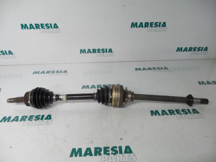 Gebruikte Steekas rechts-voor Fiat Multipla (186) 1.9 JTD 105 SX,ELX Prijs € 85,00 Margeregeling aangeboden door Maresia Parts